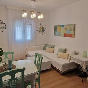 https://apartamento-en-conil-conil-de-la-frontera-11140.es-andalucia.com