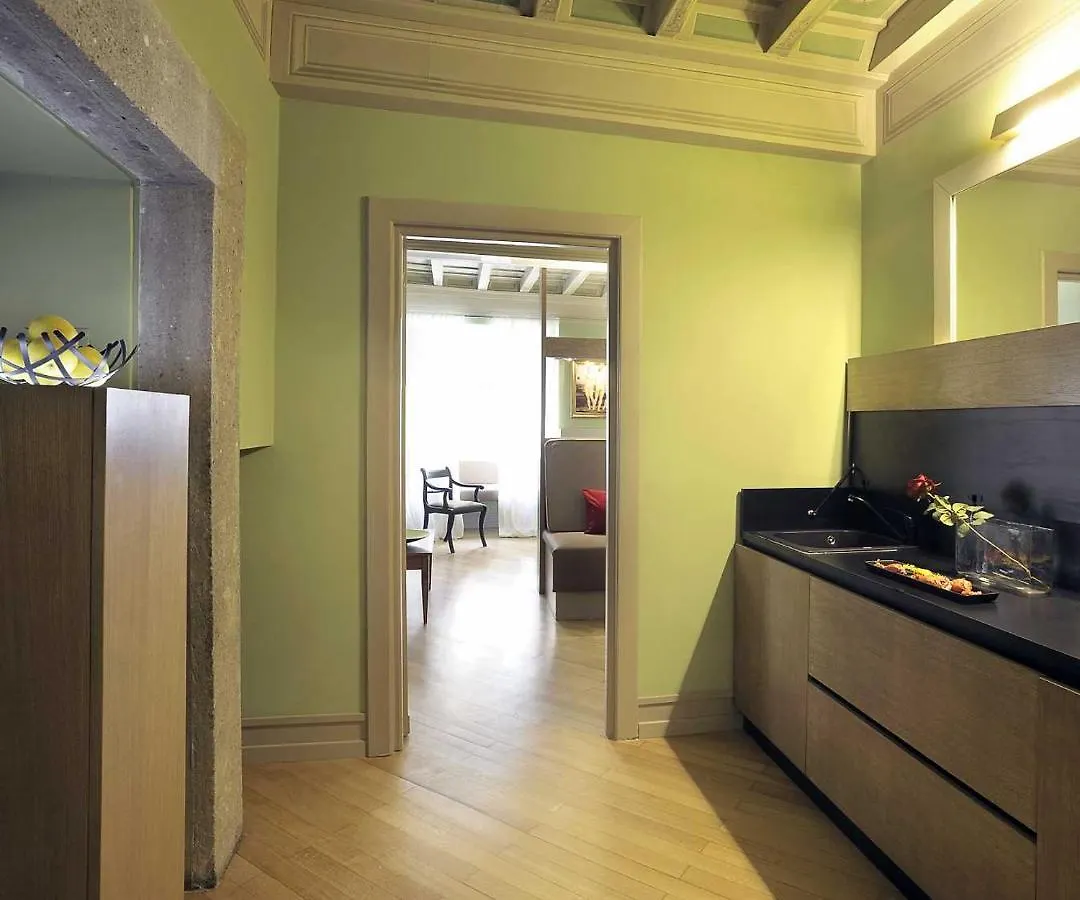 Apartment Raffaello Charmsuite Rom Italien