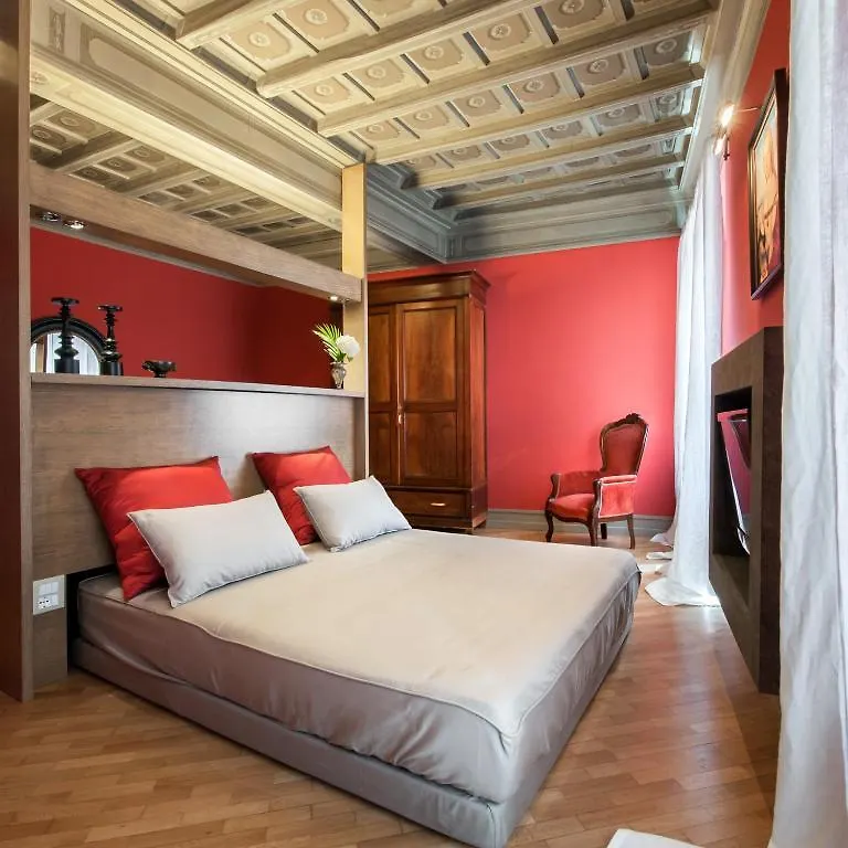 Raffaello Charmsuite Rom 0*,