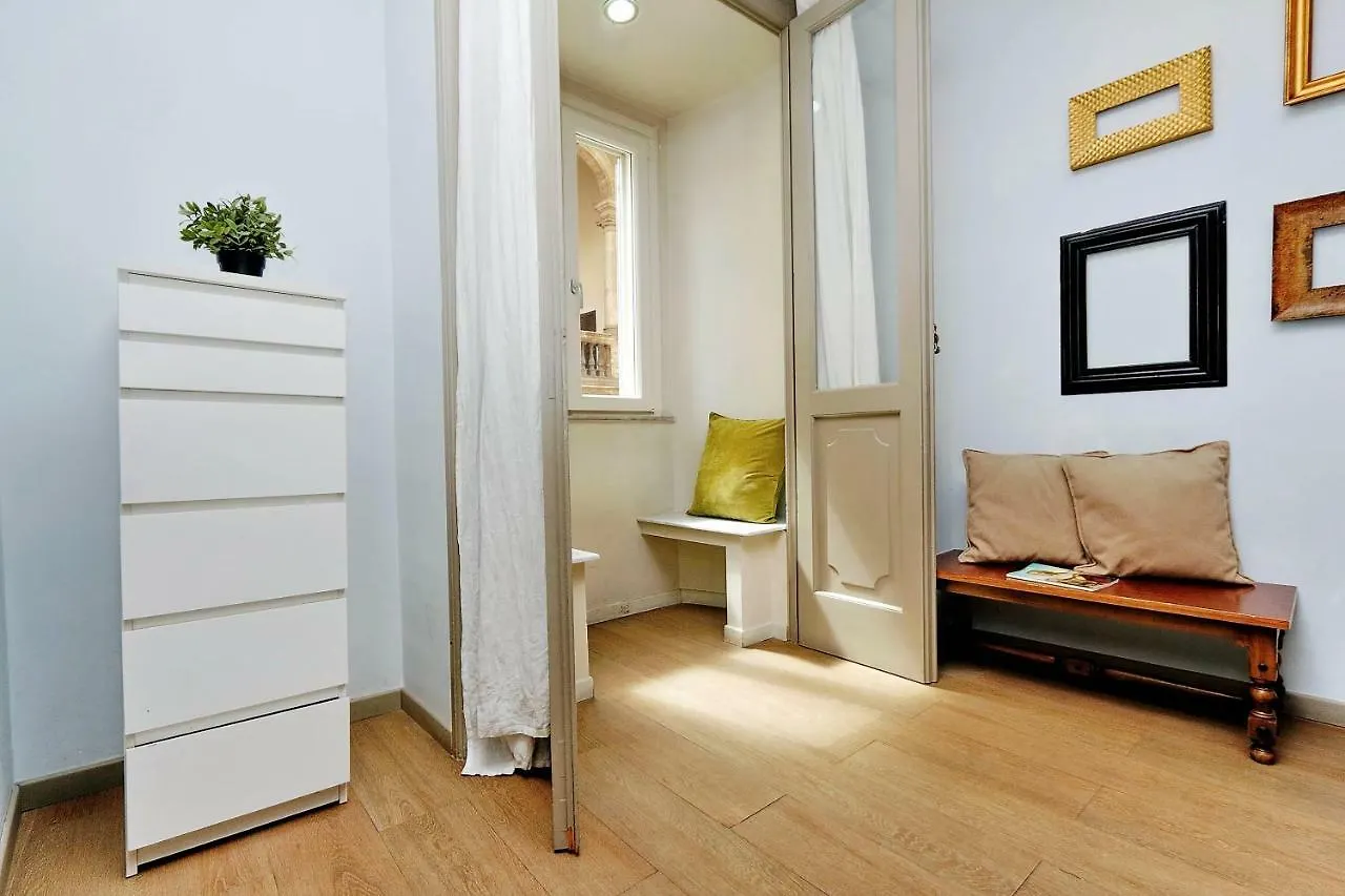 Apartment Raffaello Charmsuite Rom